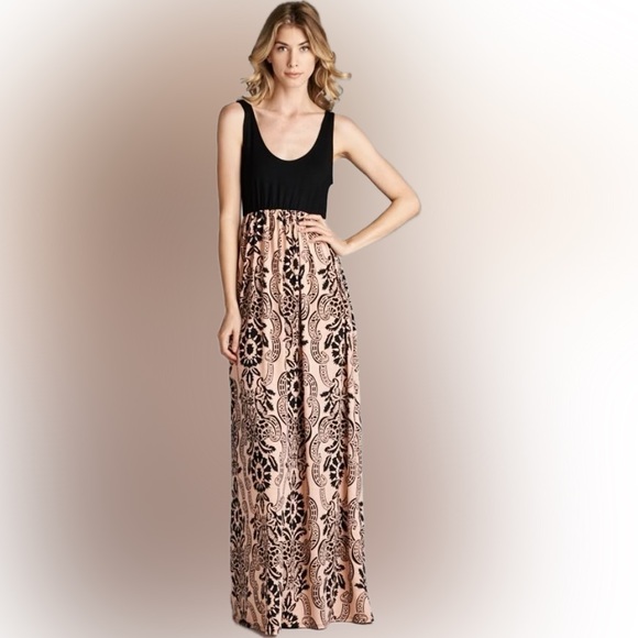 Emerald Dresses & Skirts - Emerald Sleeveless Black & Blush Printed Maxi Dress – Multiple Sizes – NWT